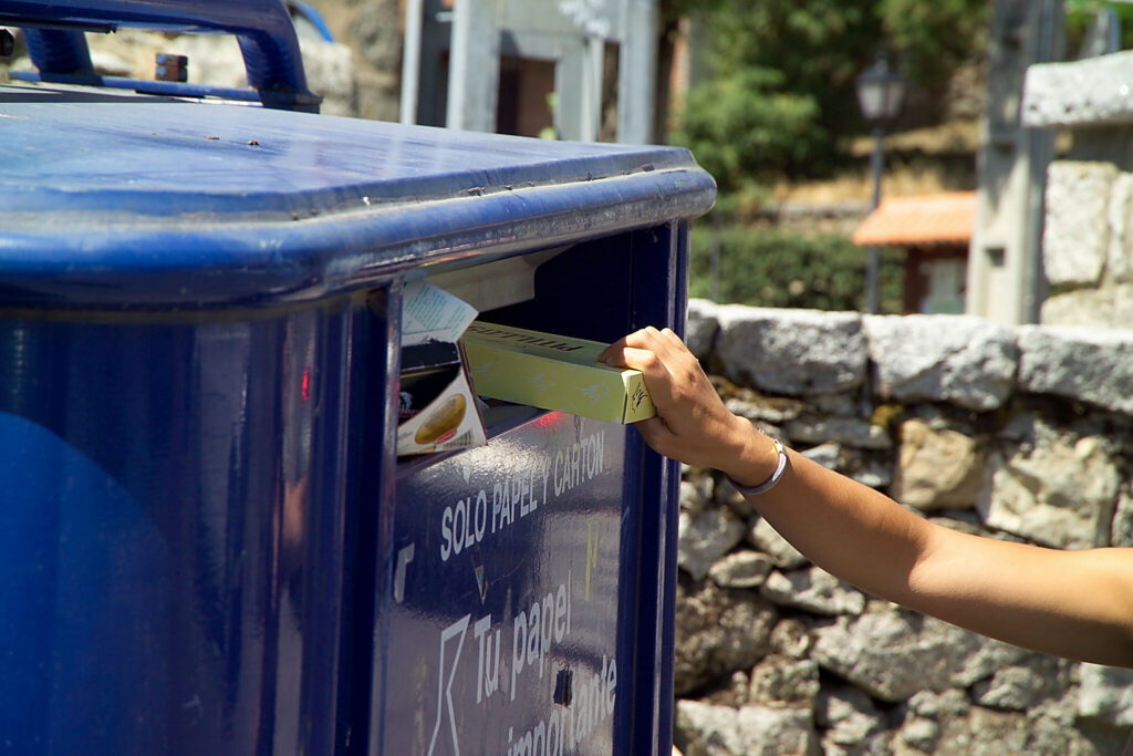reciclaje de papel cartón